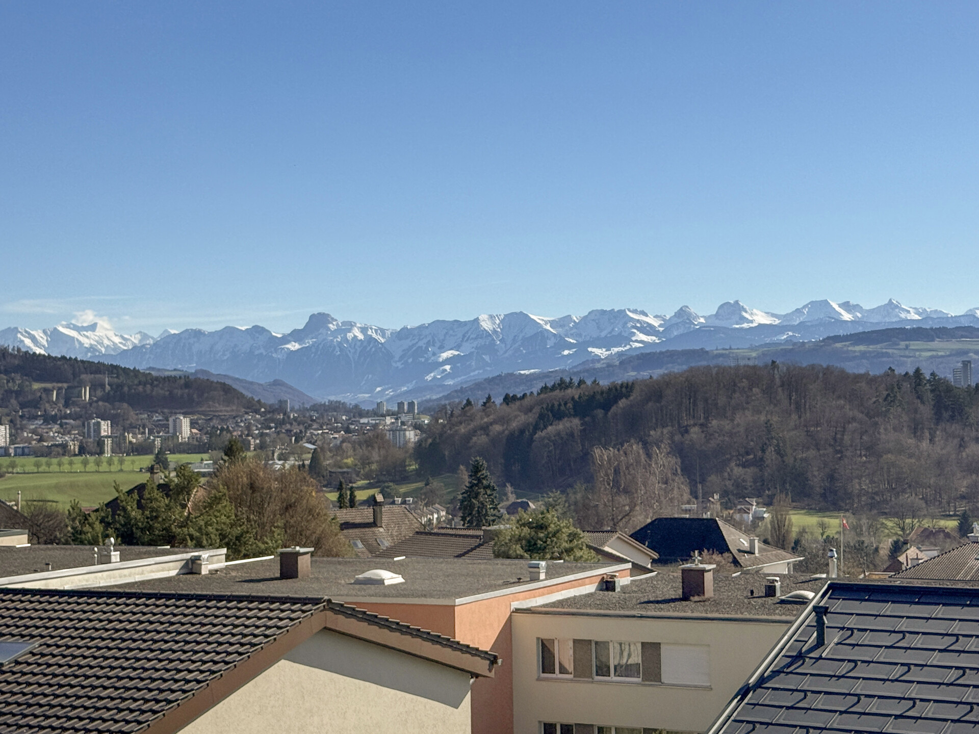 Villa mit Ausbaupotenzial und Bergpanorama an Traumlage